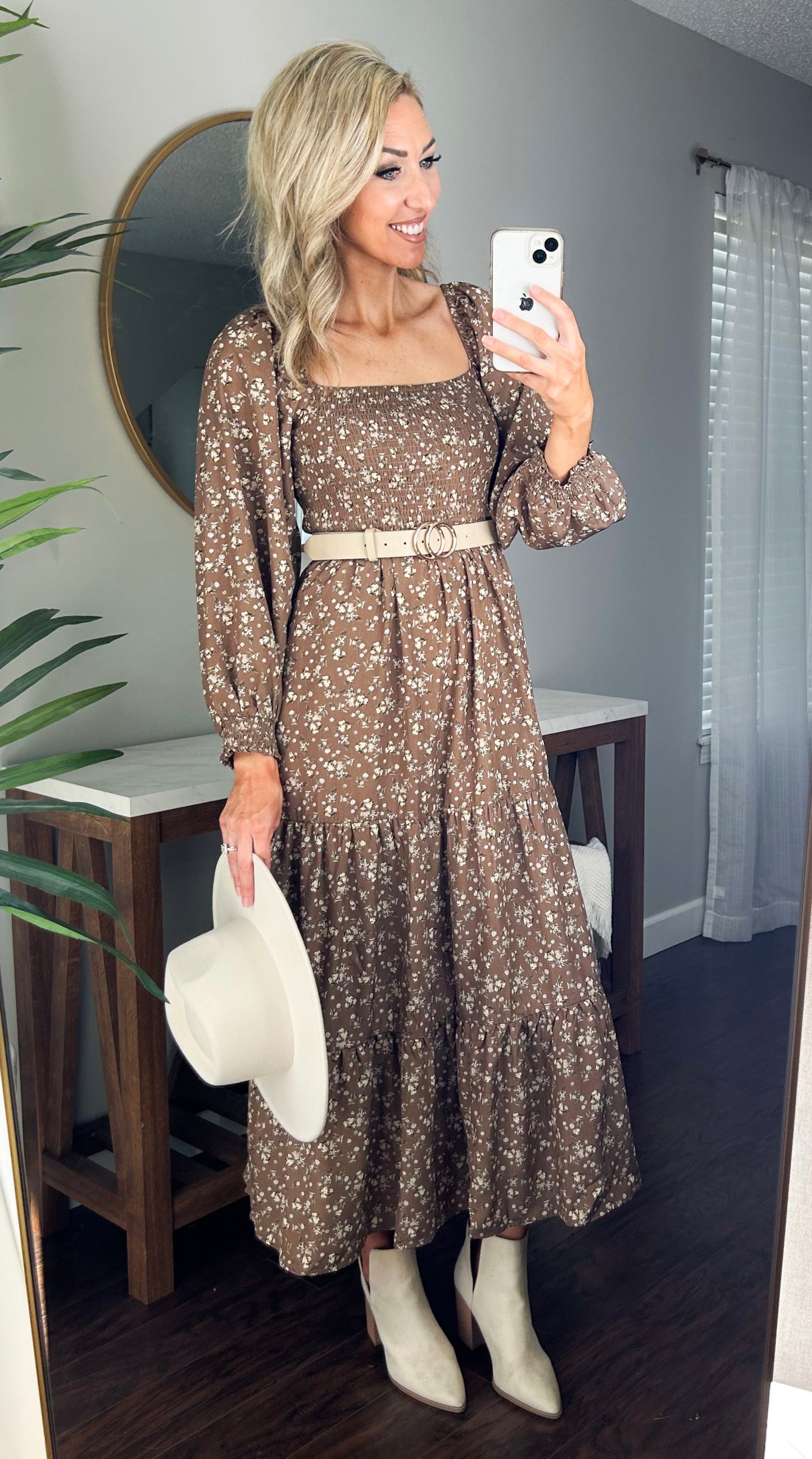 Romantic Floral Square Neck Smocked Chest Maxi Dress