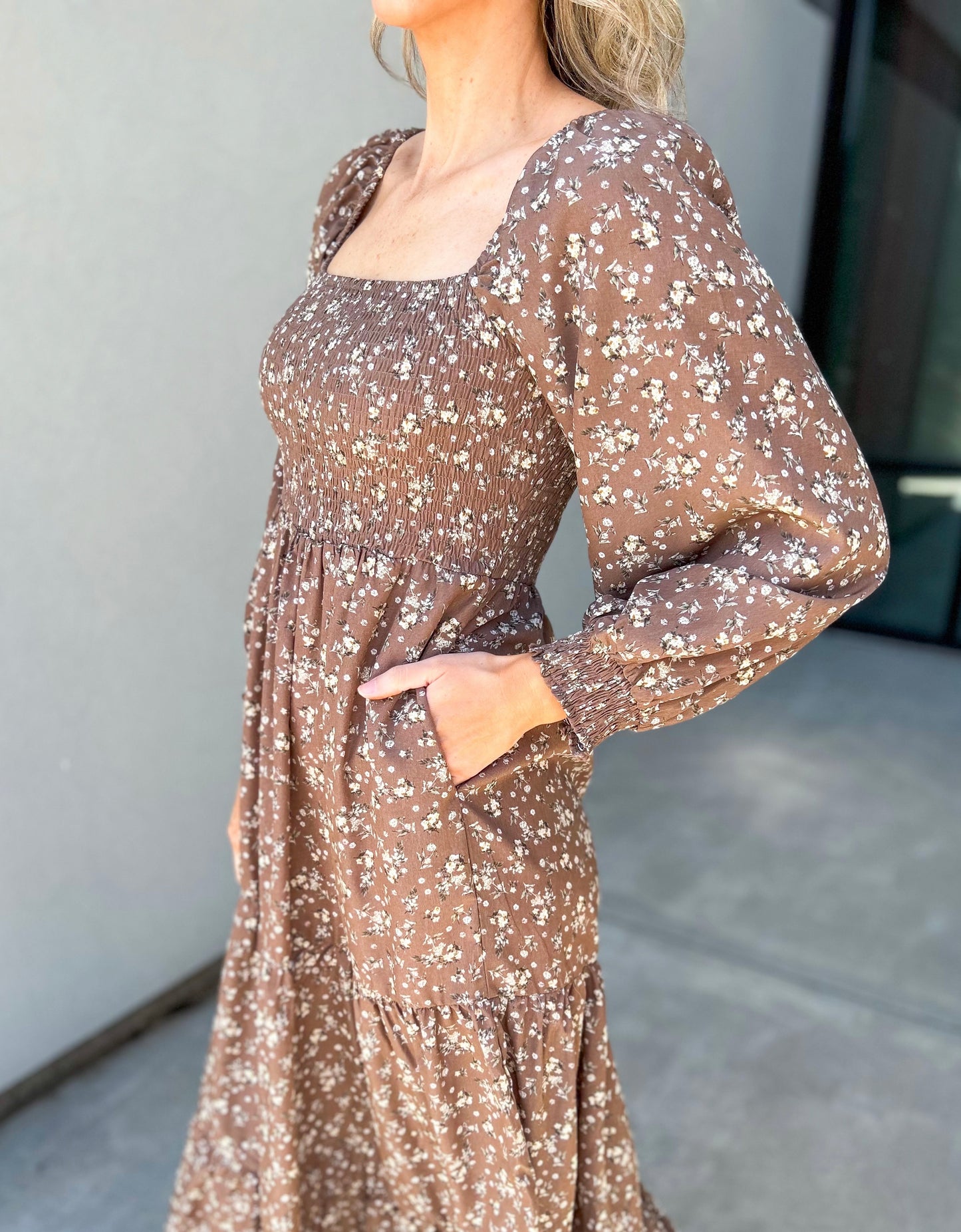 Romantic Floral Square Neck Smocked Chest Maxi Dress
