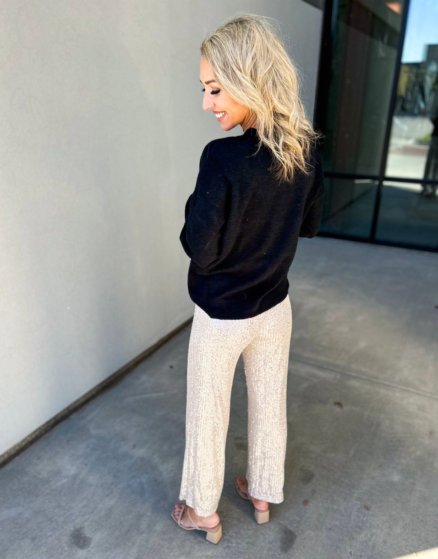 Cheers Tinsel Sweater (Black)