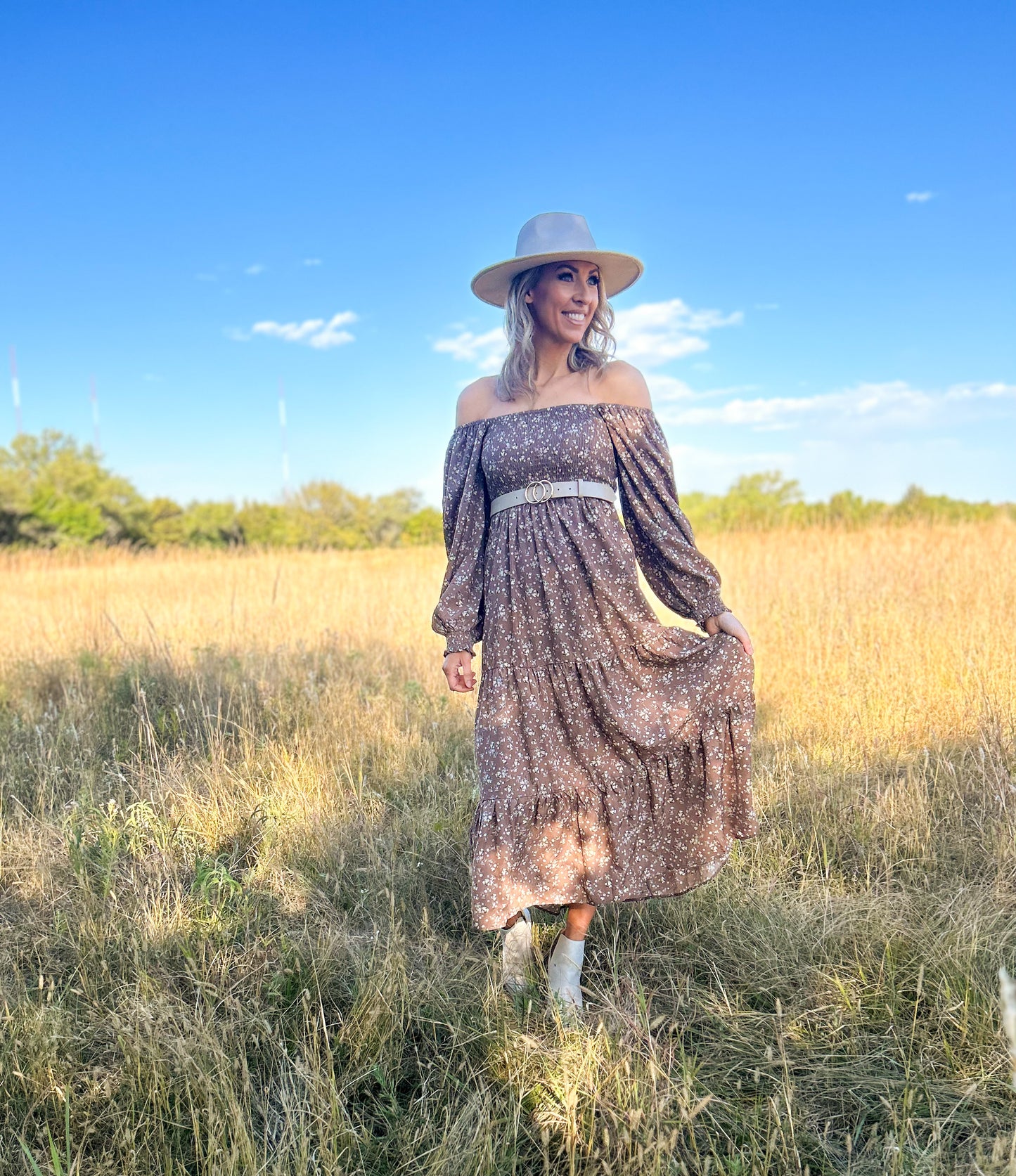 Romantic Floral Square Neck Smocked Chest Maxi Dress