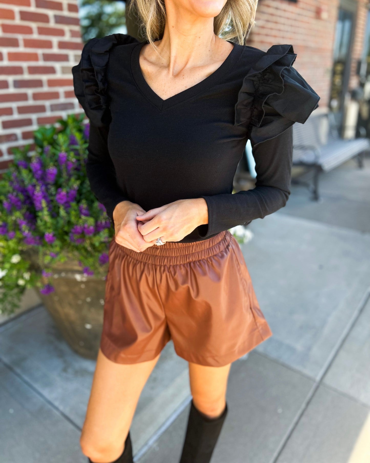 Brixley Elastic Waist Faux Leather Shorts (Walnut)