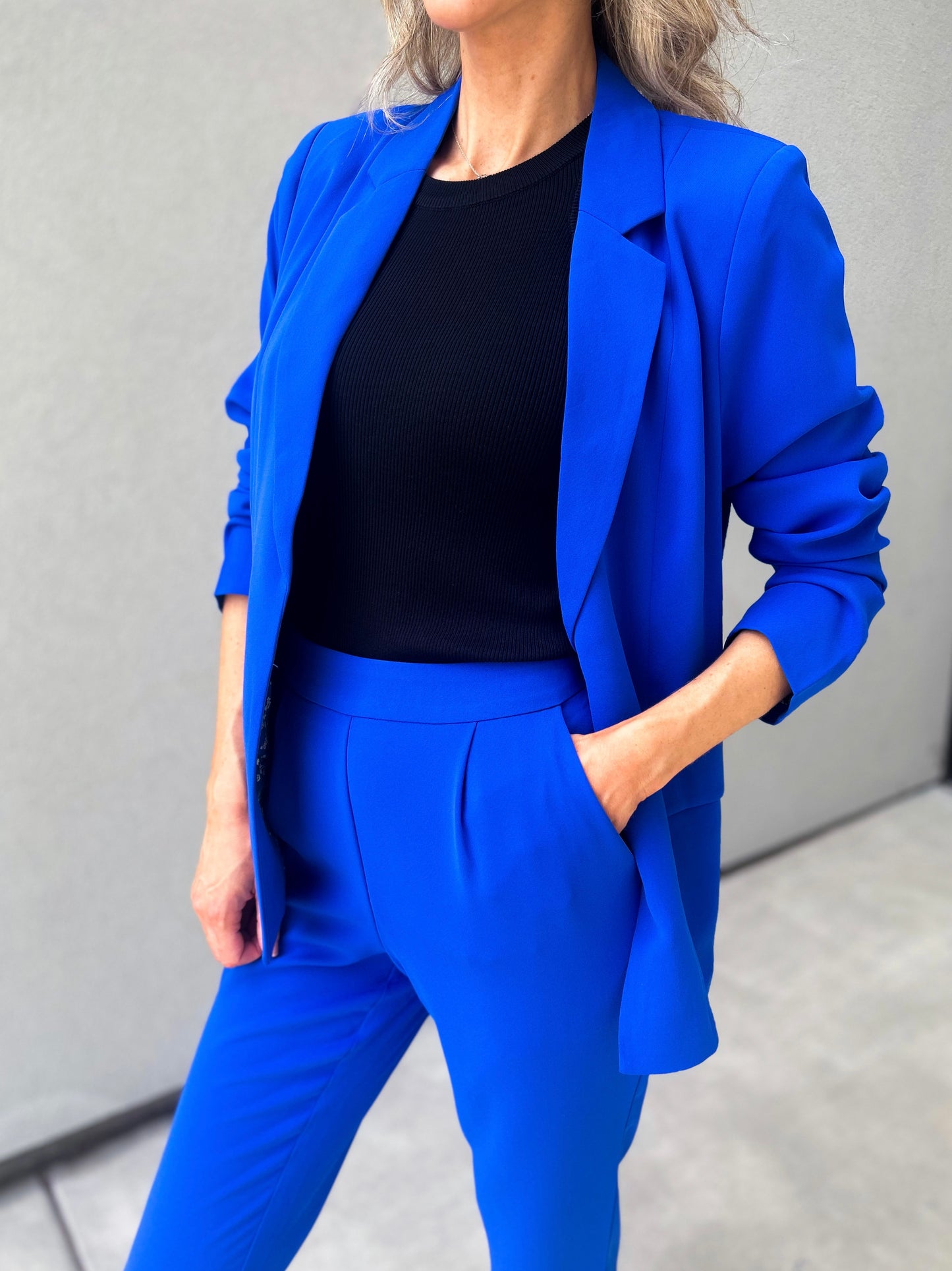 Scarlett Floral Lined Blazer (Electric Blue)