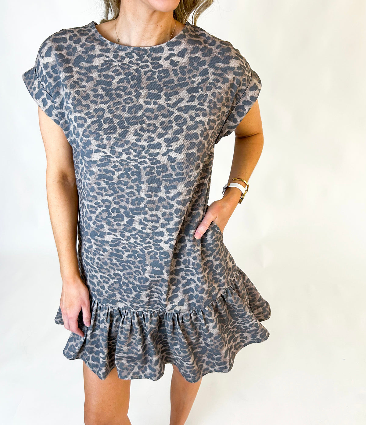 Liz Buttons Down Back Leoaprd Denim Mini Dress