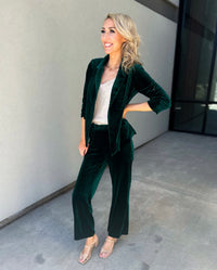 She Knows It Velvet Floral Lined Blazer (Hunter Green)