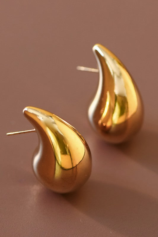 Tear Drop Gold Earrings