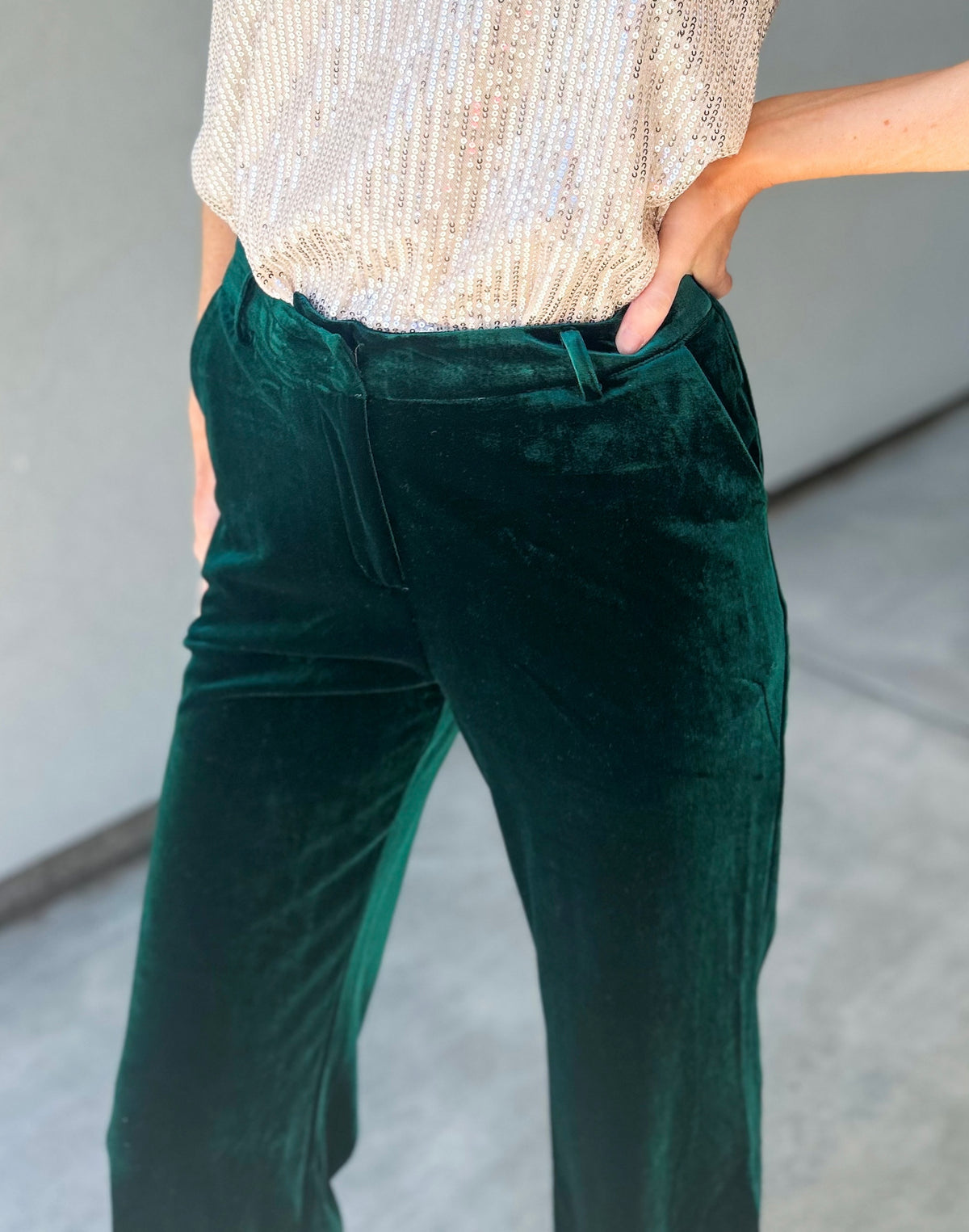 She Knows It Velvet Elastic Waist Pants (Hunter Green)