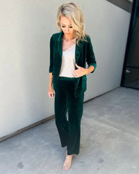 She Knows It Velvet Floral Lined Blazer (Hunter Green)