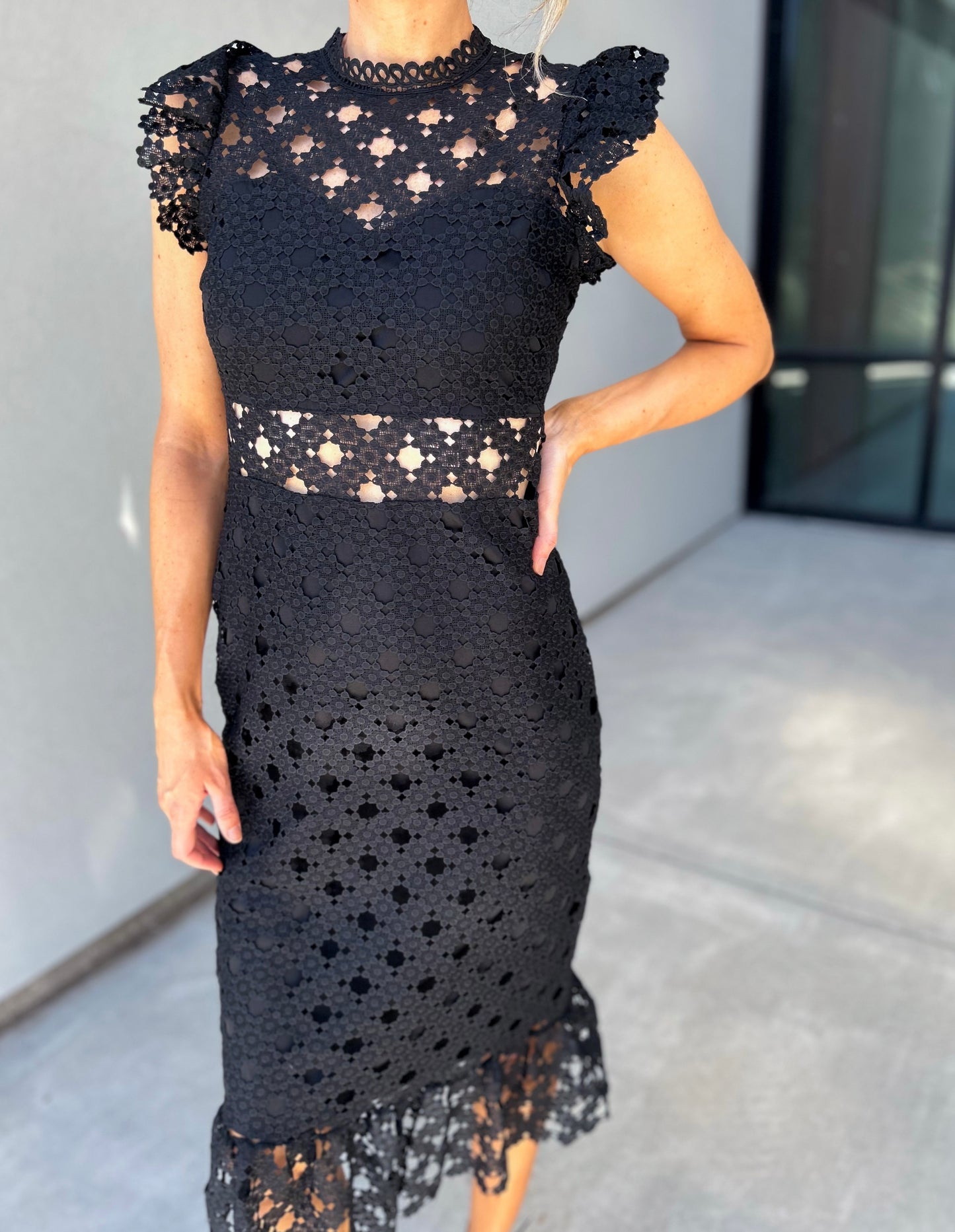 Lucy Circle Lace with Sheer Waist Midi Dress