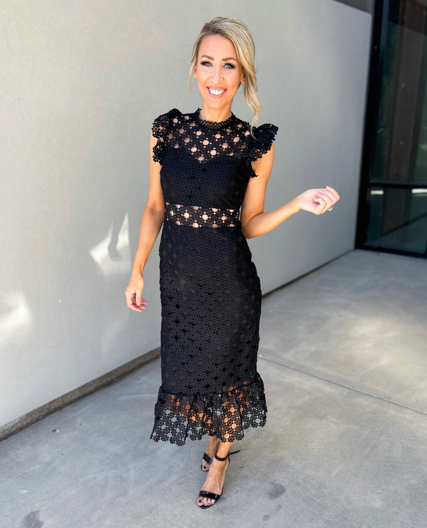 Lucy Circle Lace with Sheer Waist Midi Dress