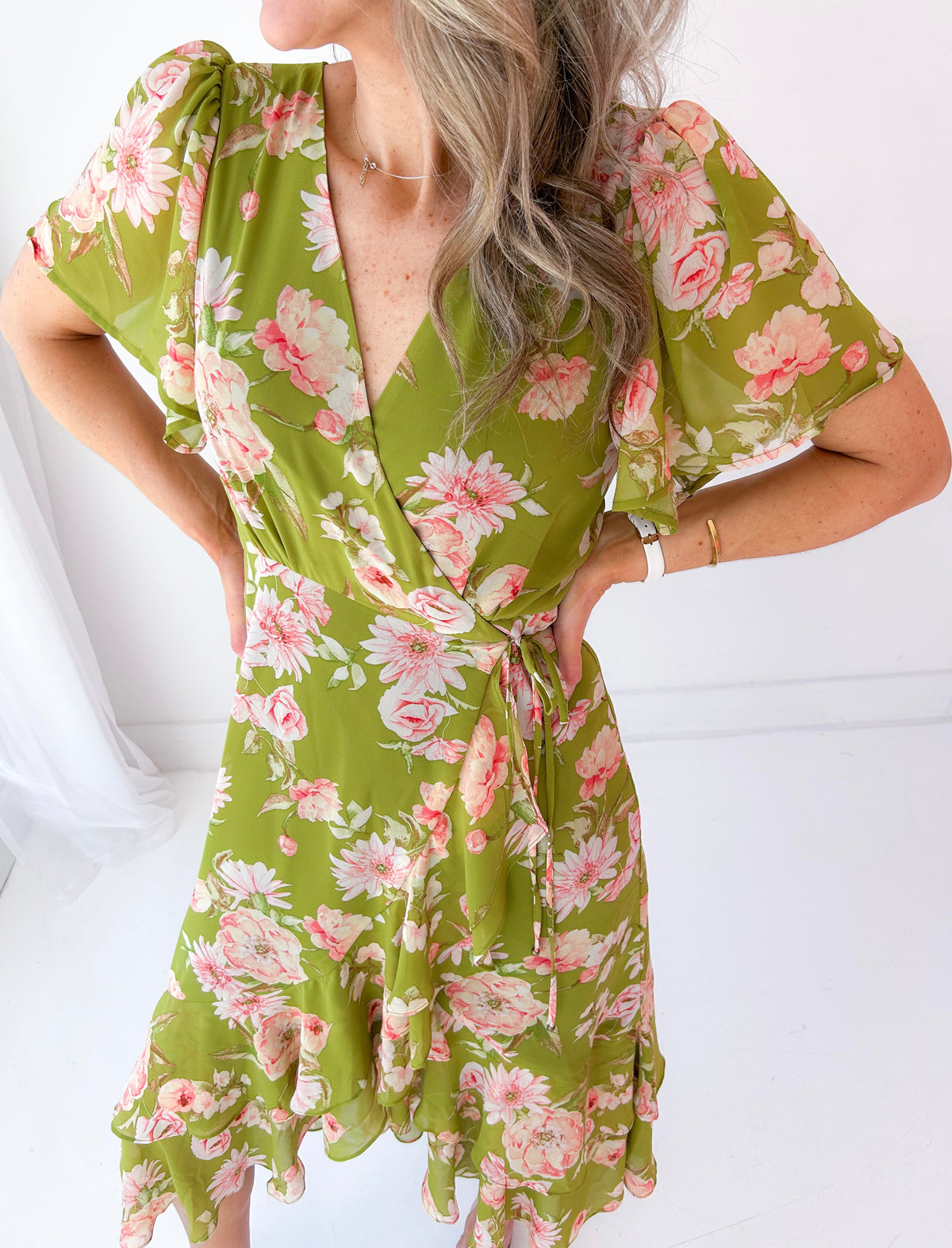 Calise Floral Wrap Midi Dress Calise Floral Wrap Midi Dress