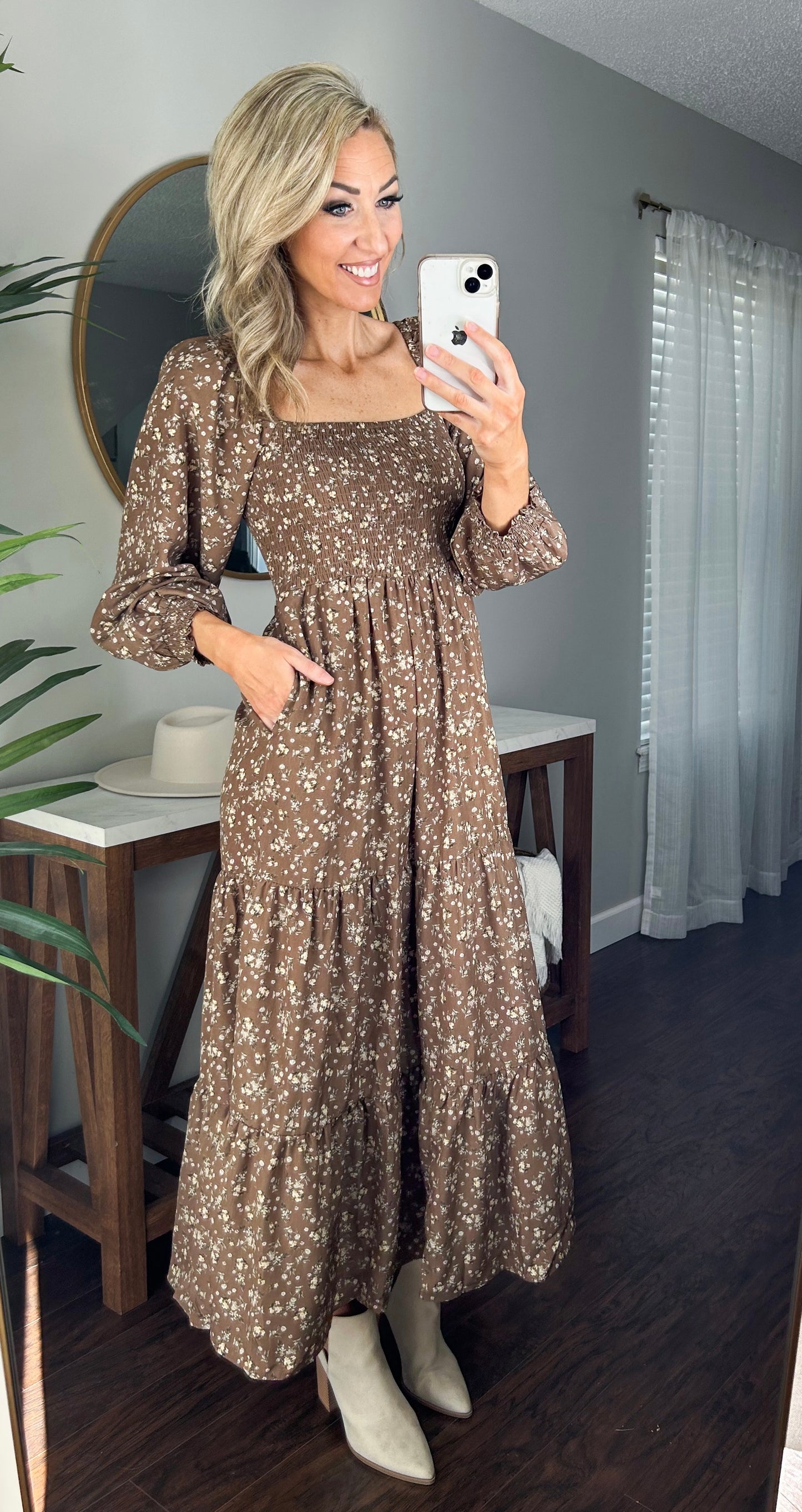 Romantic Floral Square Neck Smocked Chest Maxi Dress