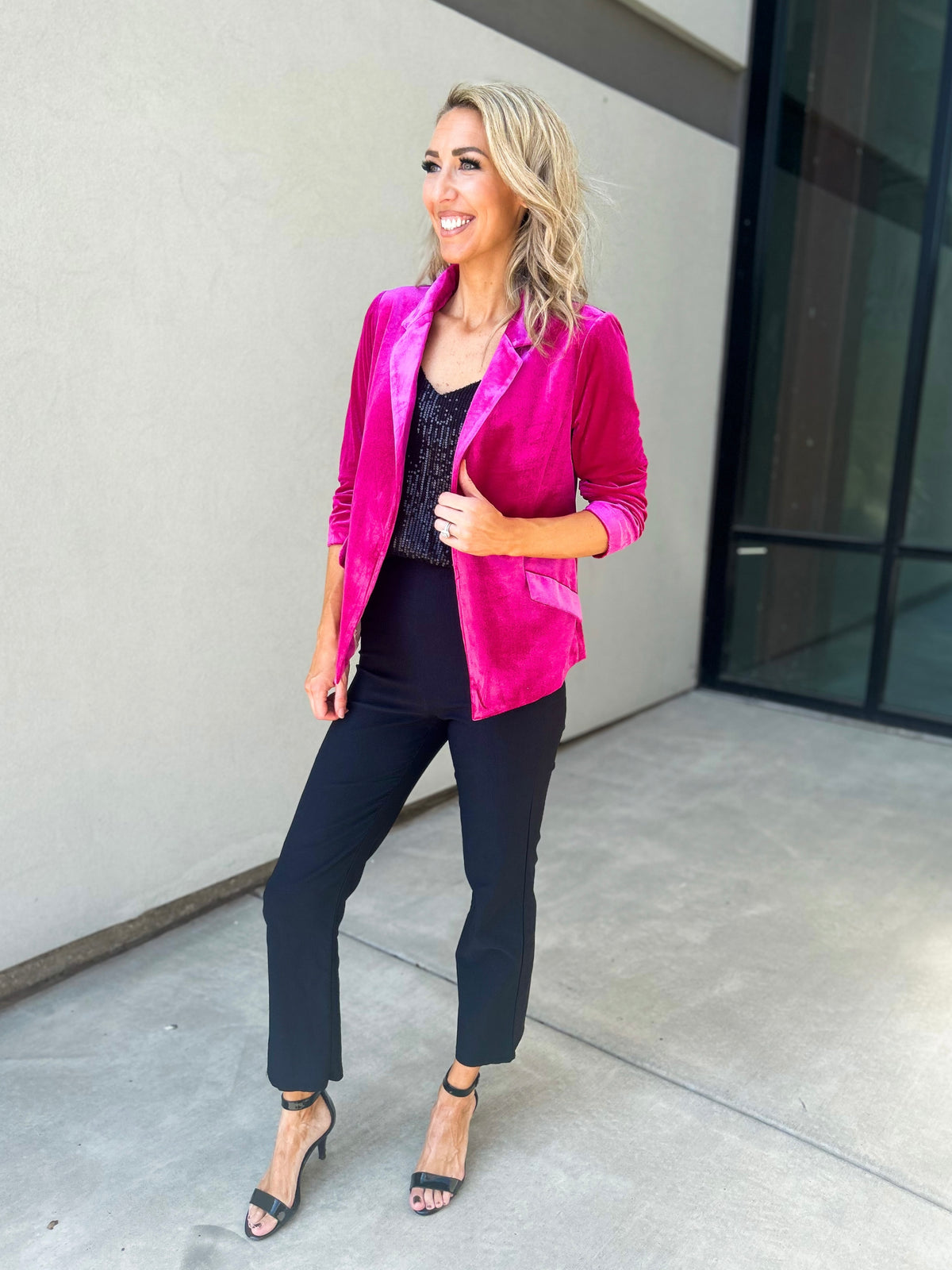 She Knows It Velvet Rouched Sleeve Blazer (Magenta)