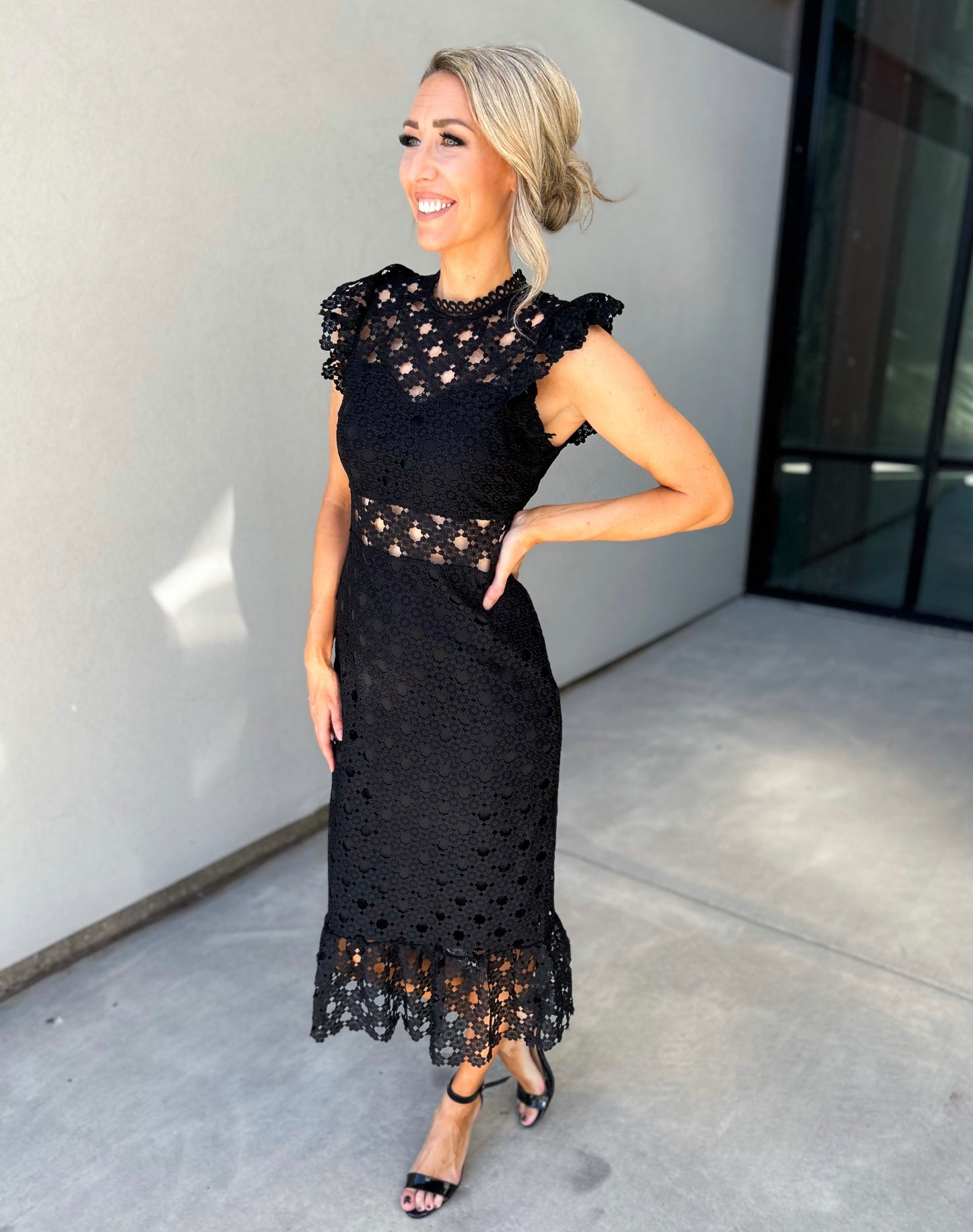 Lucy Circle Lace with Sheer Waist Midi Dress