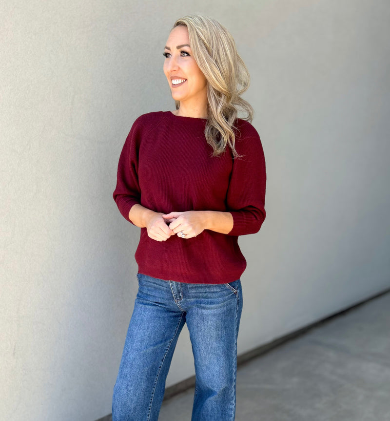 Twist Convertible Sweater (Sangria)