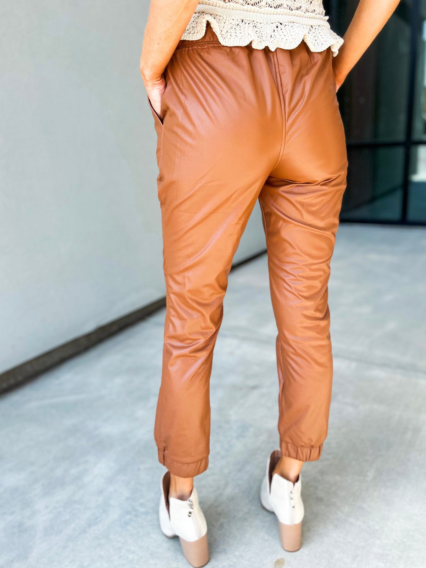 Dez Stretch Faux Leather Joggers (Carmel)