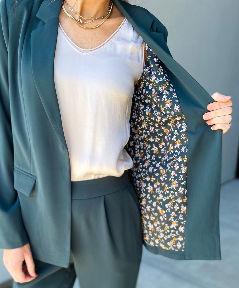 Scarlett Floral Lined Blazer (Hunter Green)