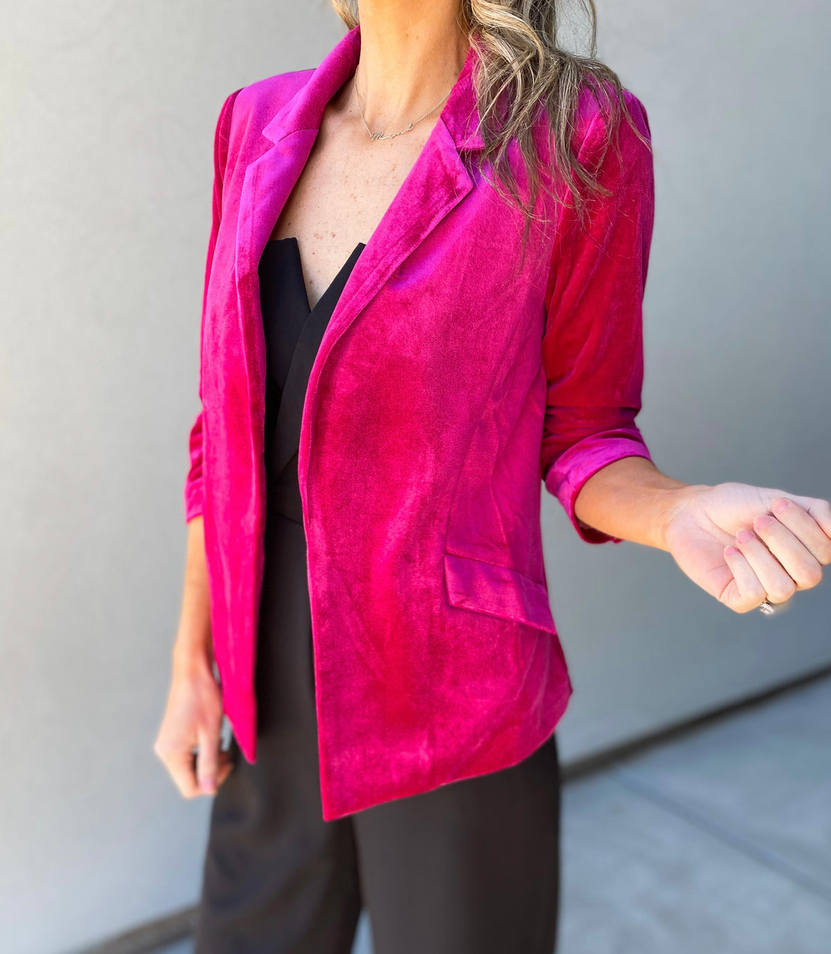 She Knows It Velvet Rouched Sleeve Blazer (Magenta)