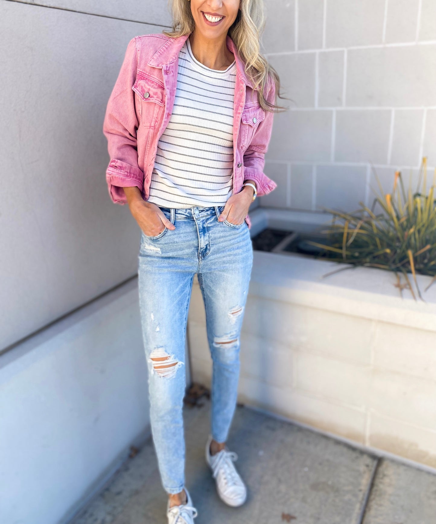 VERVET Haylie Distressed Denim Jeans