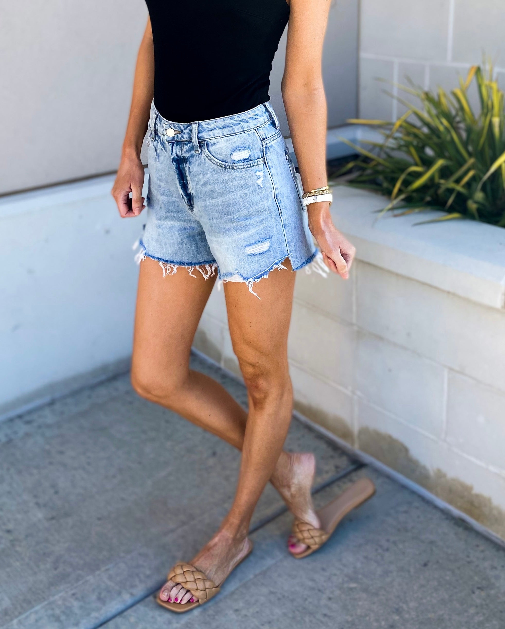 High rise best sale distressed denim shorts