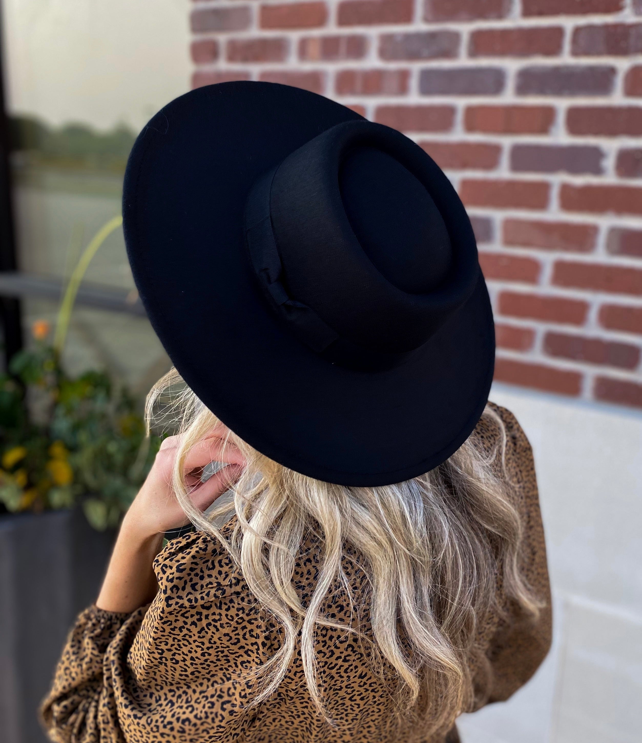 Brooks Wide Brim Hat (Black) – Nova Lee Boutique