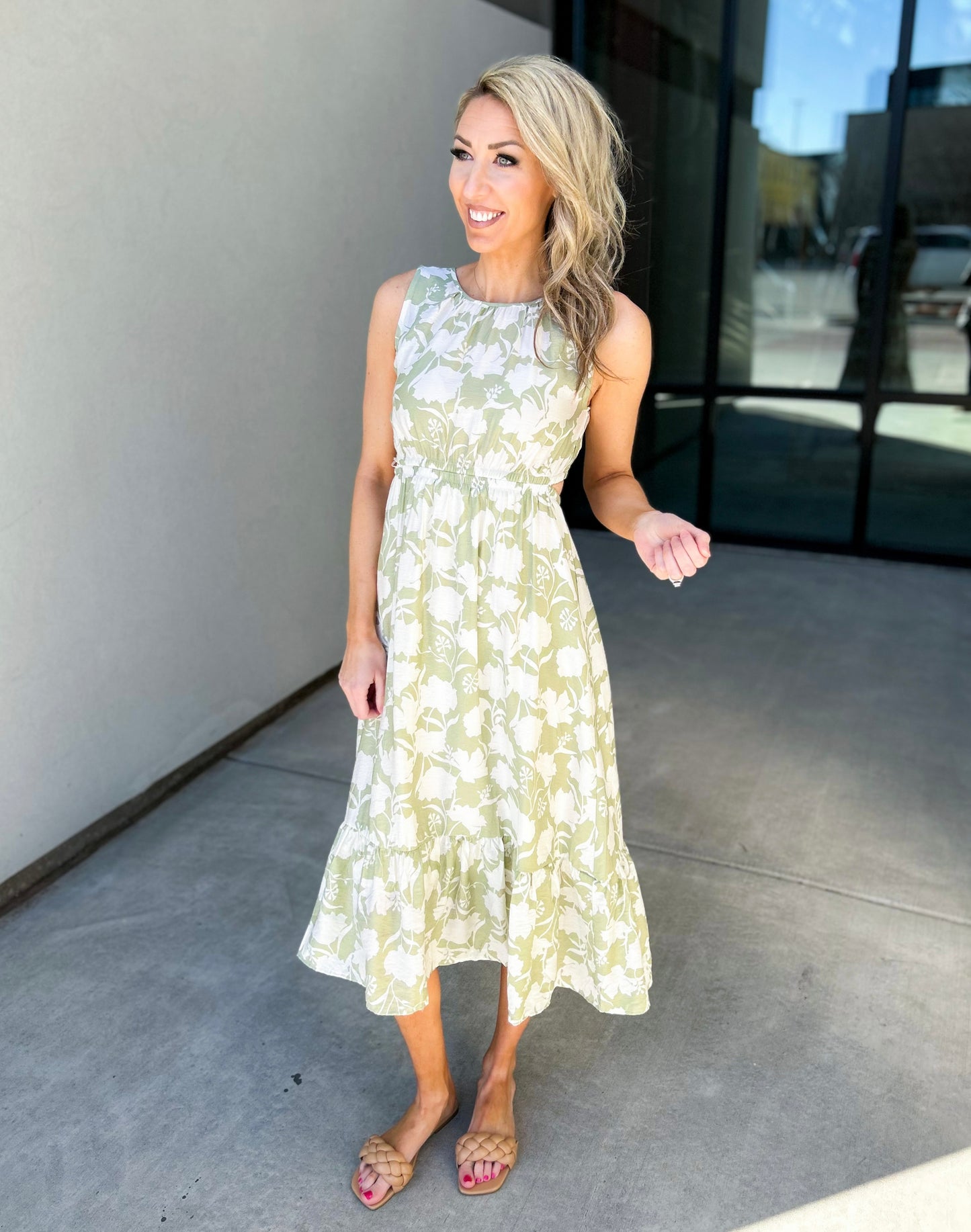 Julissa Back Cut Out Floral Midi Dress