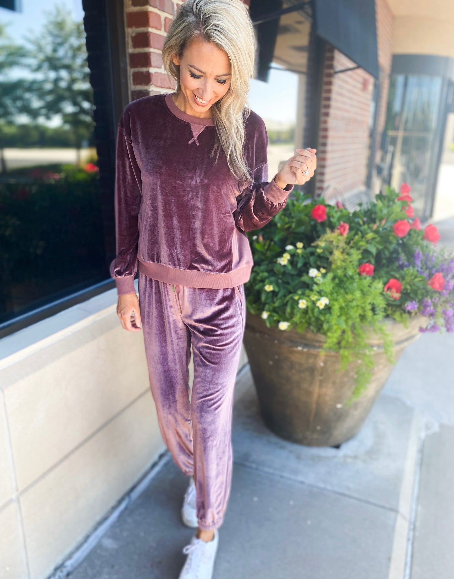 Bevie Velvet Joggers