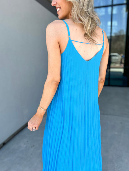 Corinna Pleated Maxi Dress (Vivid Blue)