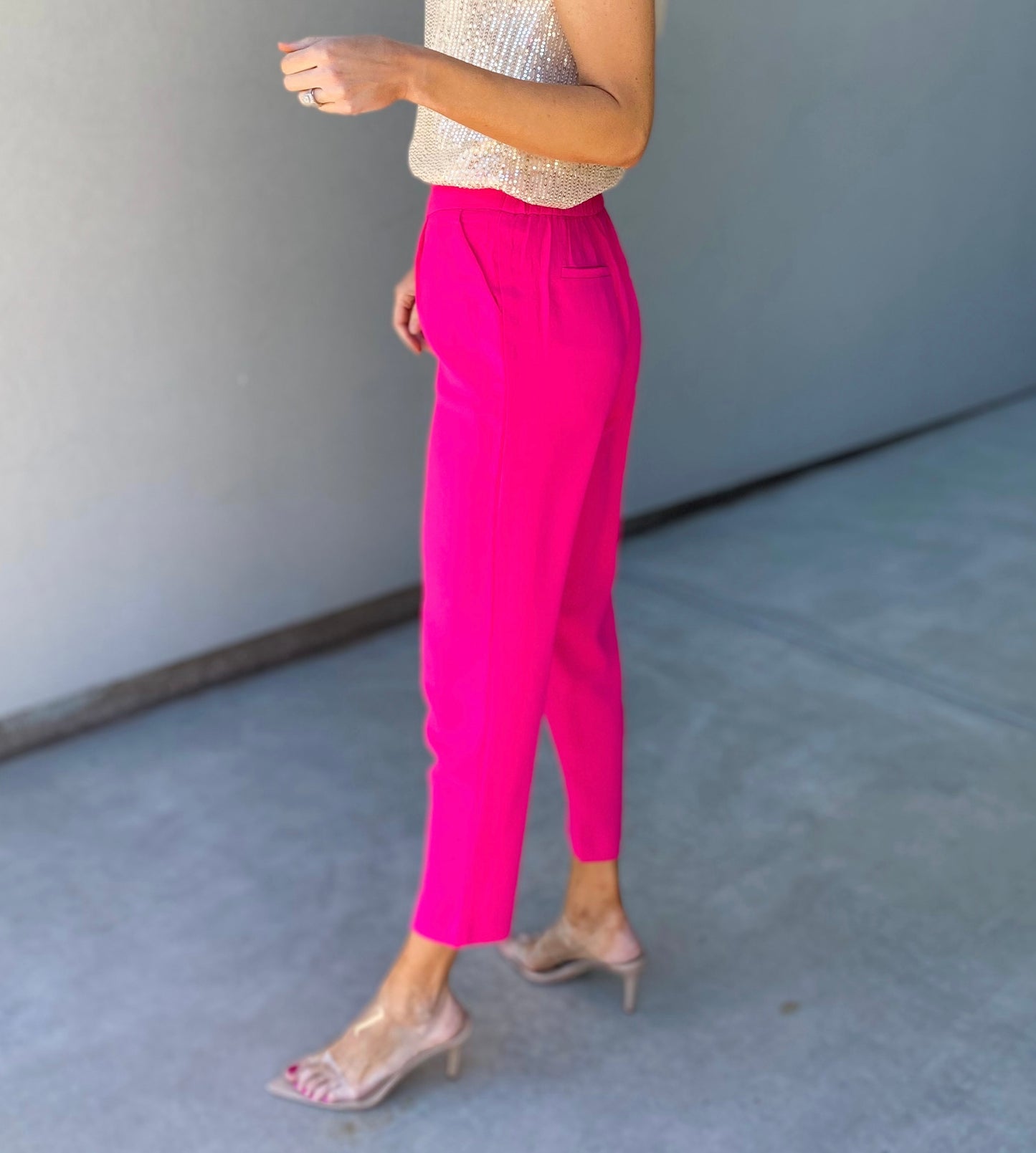 Scarlett High Elastic Waist Tapered Pants (Hyper Pink)